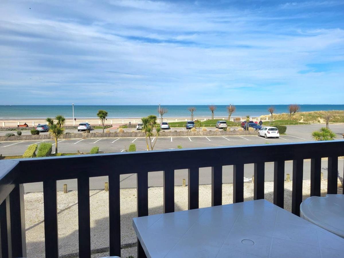 Appartement Familial Centre Ville Avec Parking Et Animaux Permis - Fr-1-465-90 Merville-Franceville-Plage Exterior foto
